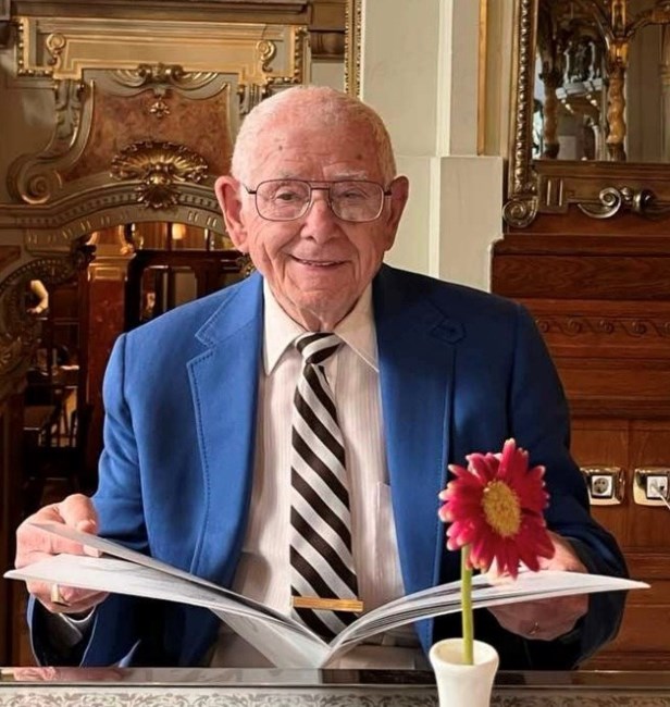 Obituary of Frank Vince