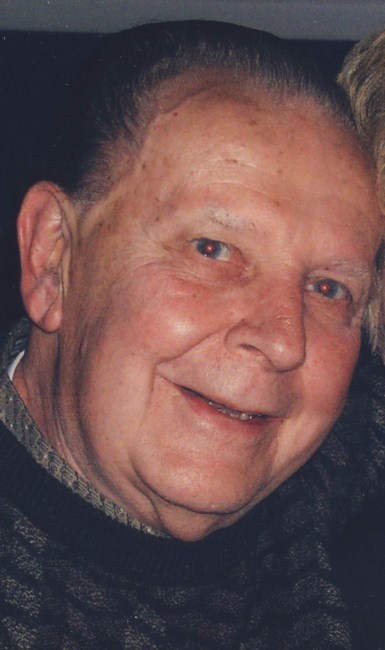 Obituario de Edward Pavlick