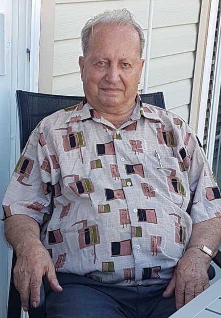 Obituary of Atanas "Tom" Volikis