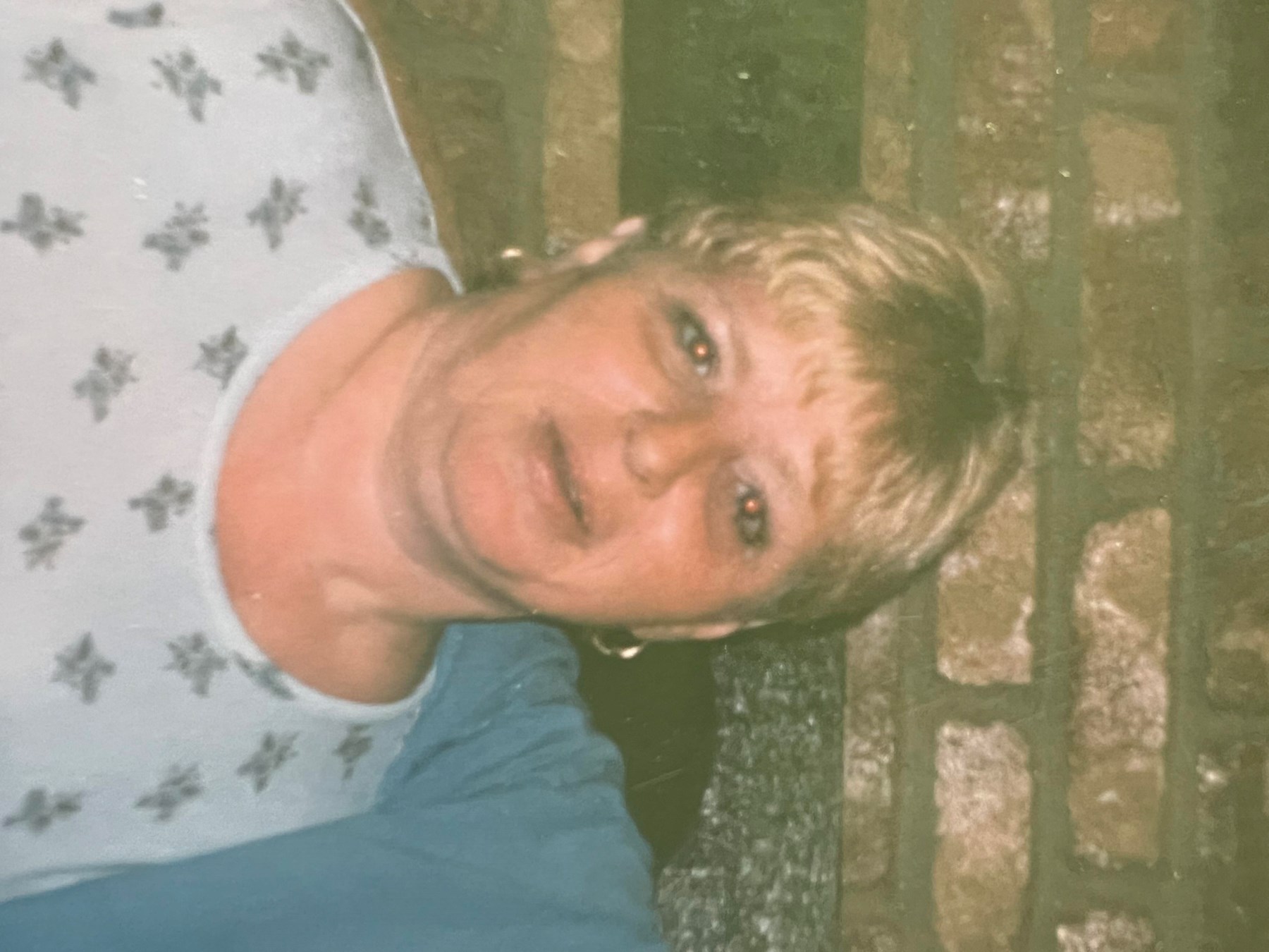 Obituary of Valerie Lynne Crawshaw