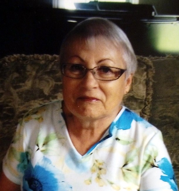 Obituary of Linda Lou Hall
