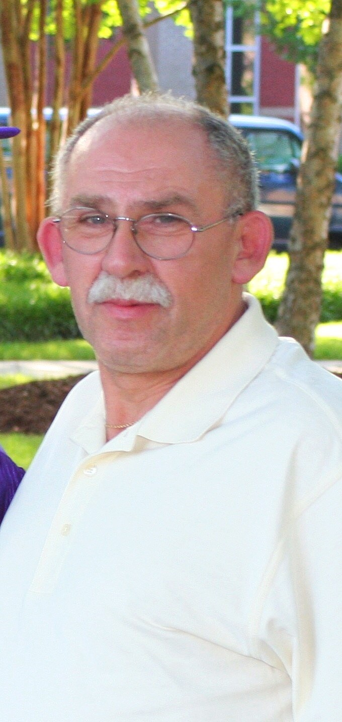 Obituary of Alexander Leontiy Khodush