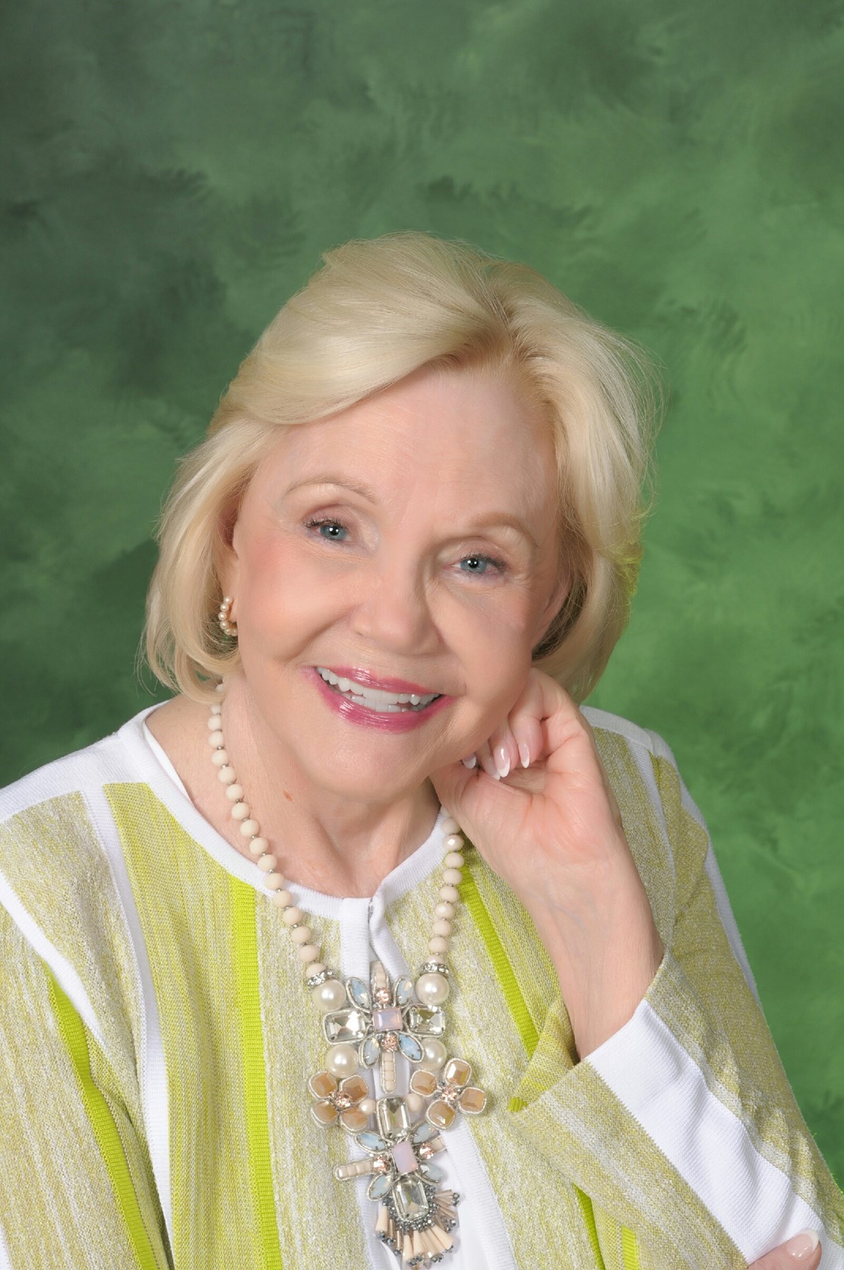 Obituary of Eleanor "Mrs.Ellie" Powell