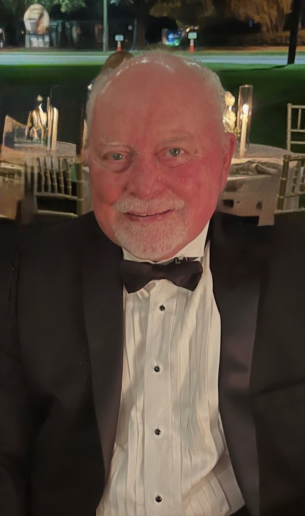 Obituario de T. Owen Vickers