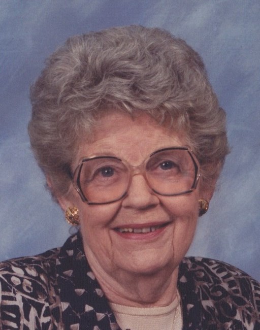 Obituary of Evelyn E. Scoggins Lewis