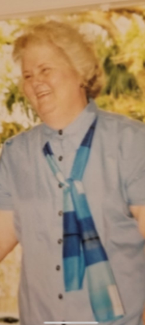 Obituary of Gretchen Hall