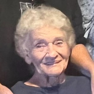 Obituario de Lucienne L Betourney