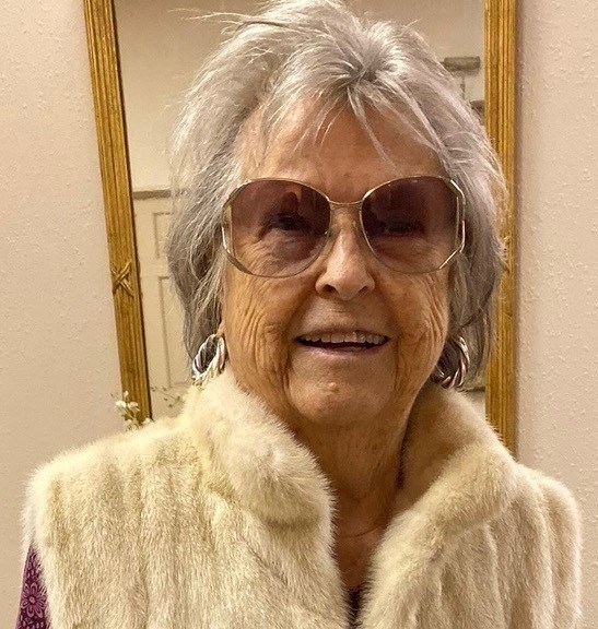 Obituary of Patricia May Lewis Price