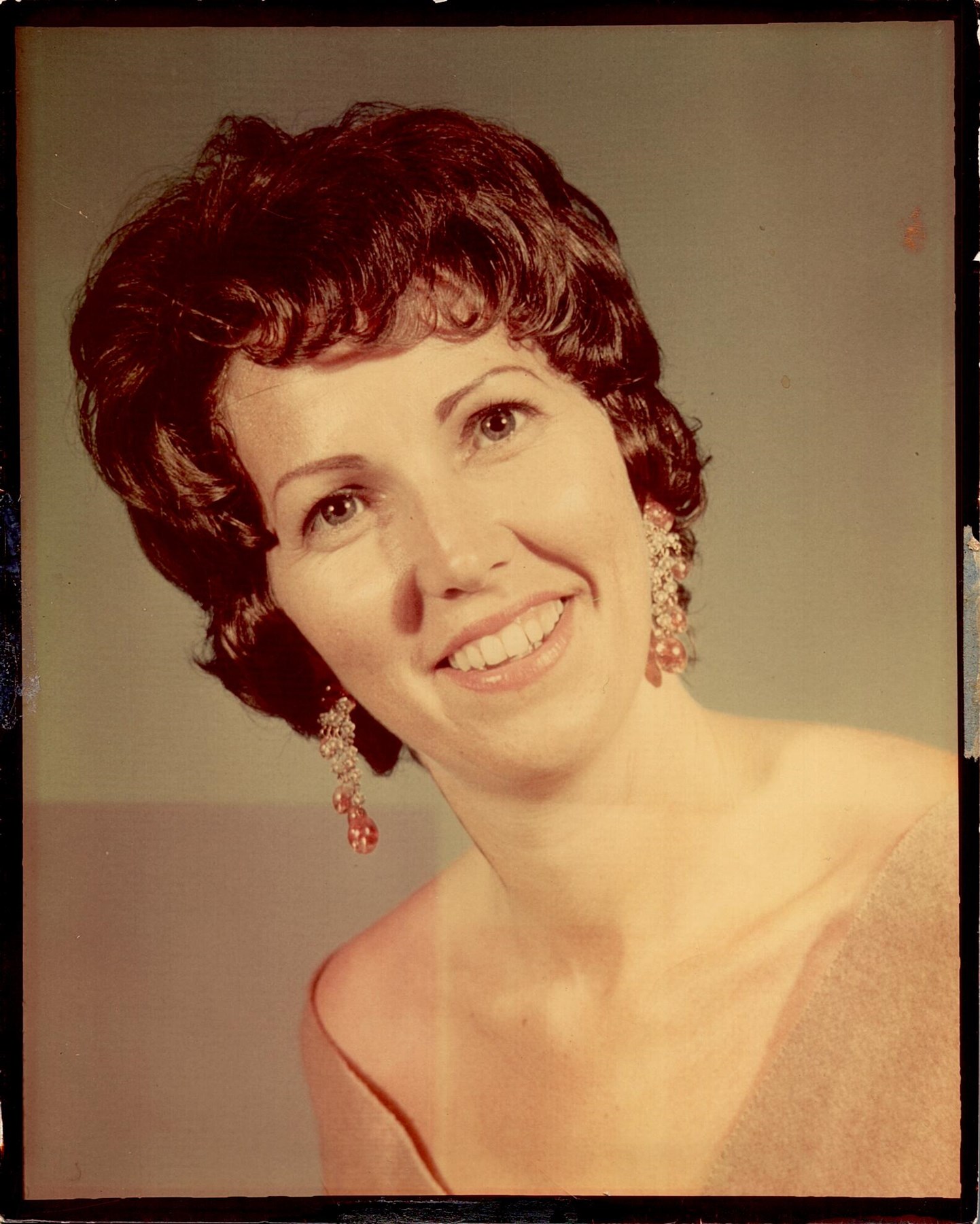 Obituary of Winnie "Chris" Christine Cassin