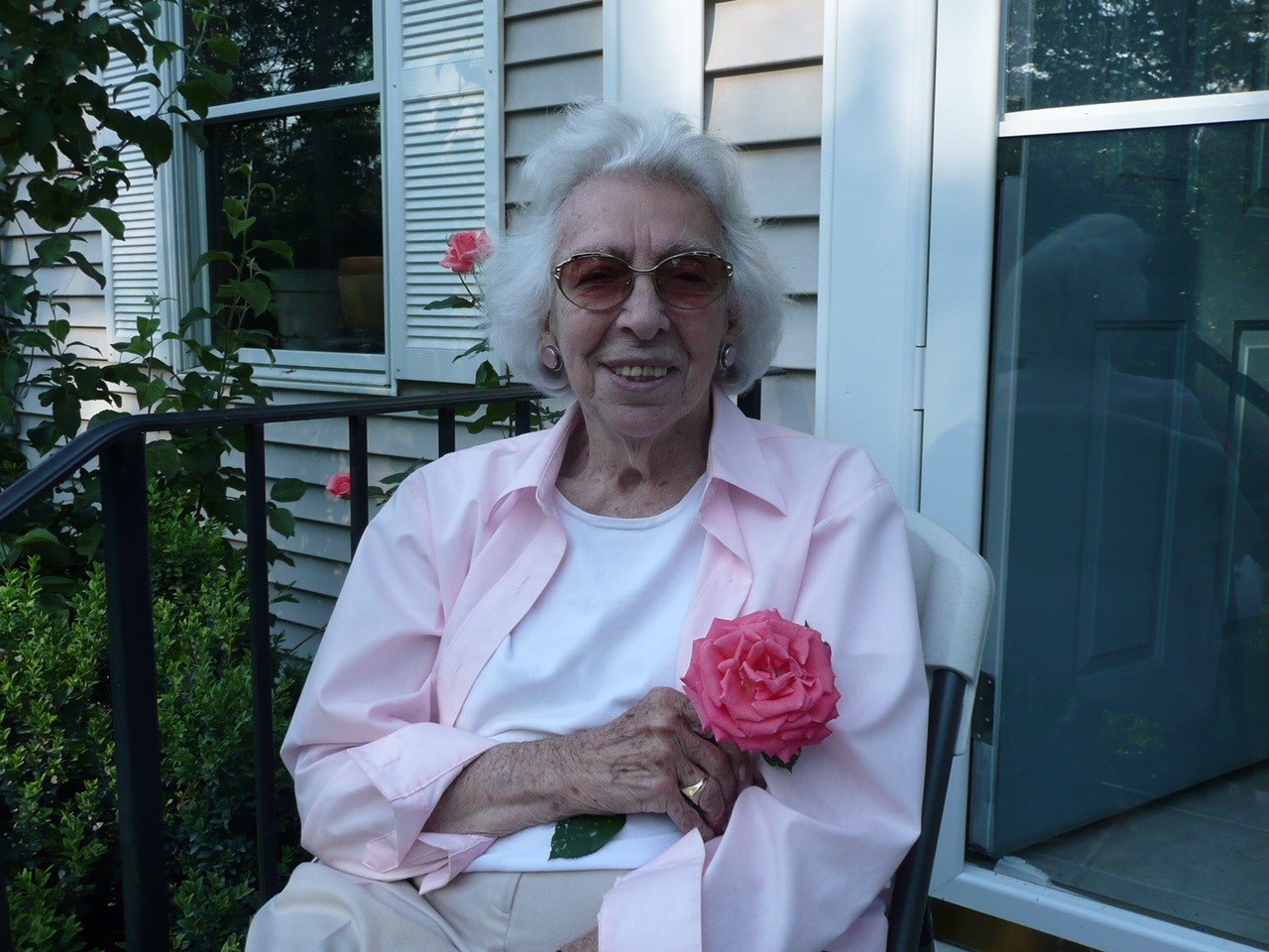 Obituary of Gloria J. Berman Brociner