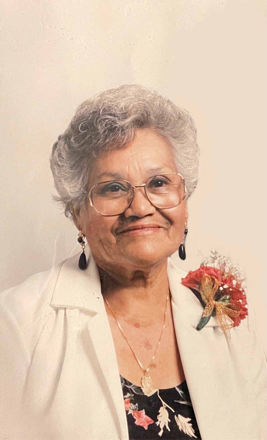 Obituary of Clara Olivas Gonzales