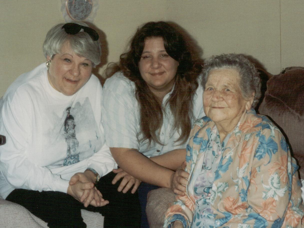 Obituary of Maxine H. Tiger