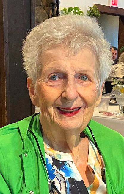 Obituary of Leona Ann Zienowicz
