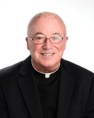 Obituario de Fr. Patrick J Lee