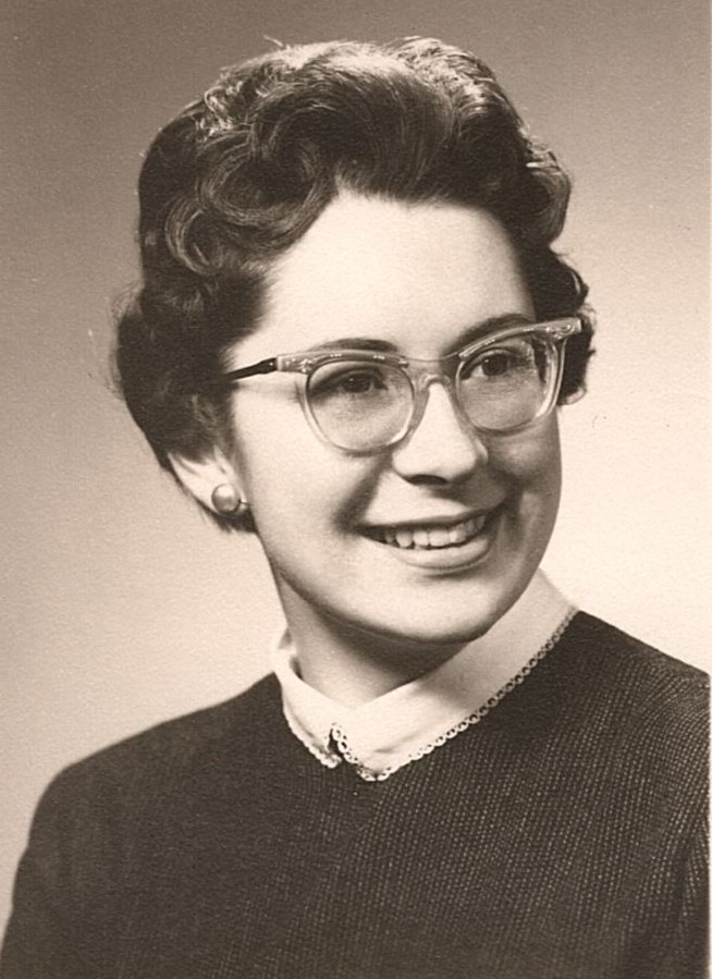 Obituary of Mary Lou Schmalz