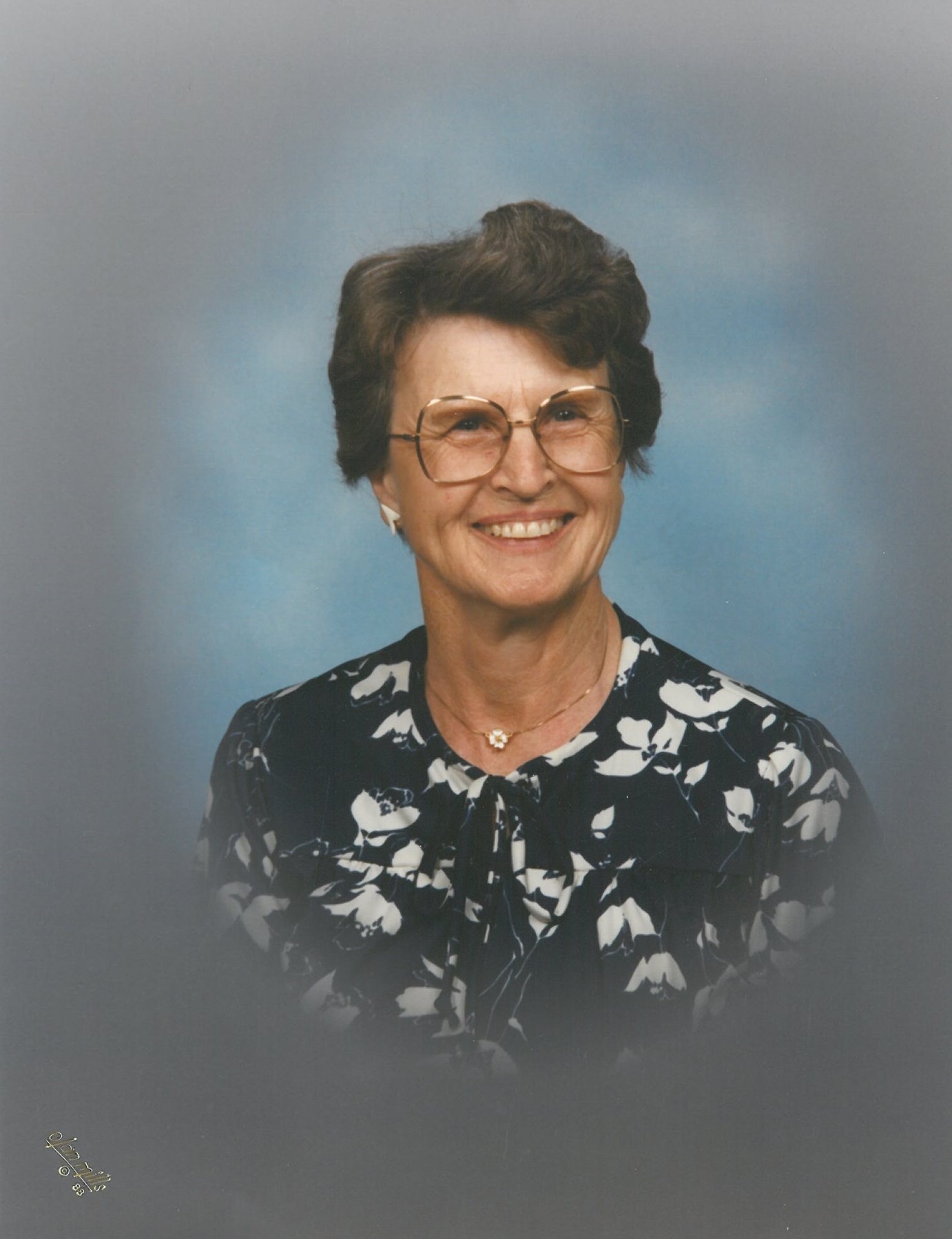 Obituary of Geraldine Emily Farrar Whitmill