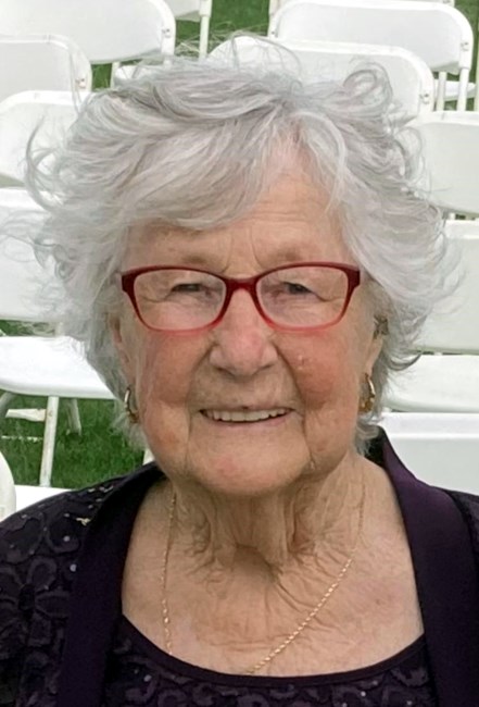 Obituary of Lillian Irene Fischer