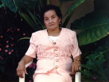 Obituary of Maria Domitila Castellanos "Mamatila"