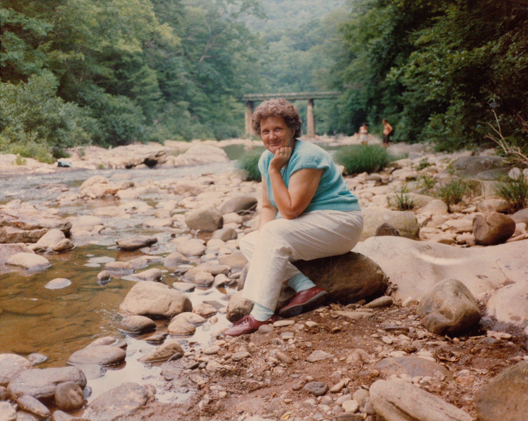 Obituary of Hazel (Bartlett) Bishop