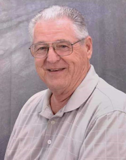 Obituario de Charles Andrew Apke