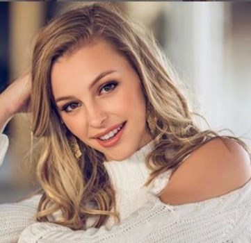 Obituary of Sara André House