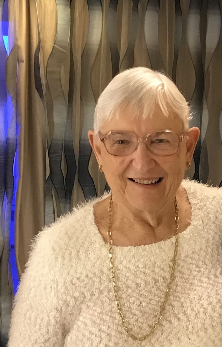 Obituary of Myrtle Mae Crawford