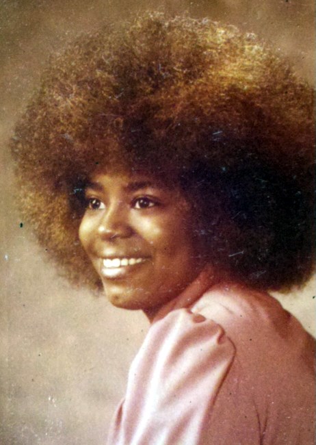 Obituary of Kimberly Renee Moss-Dobbins