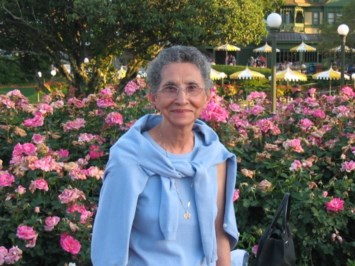 Obituary of Elizabeth Diaz-Escalante