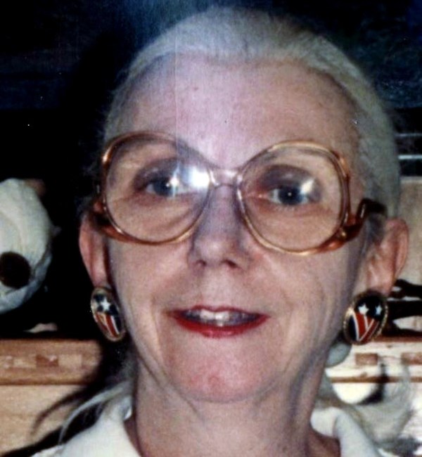 Obituary of Suzanne Wardle Monroe