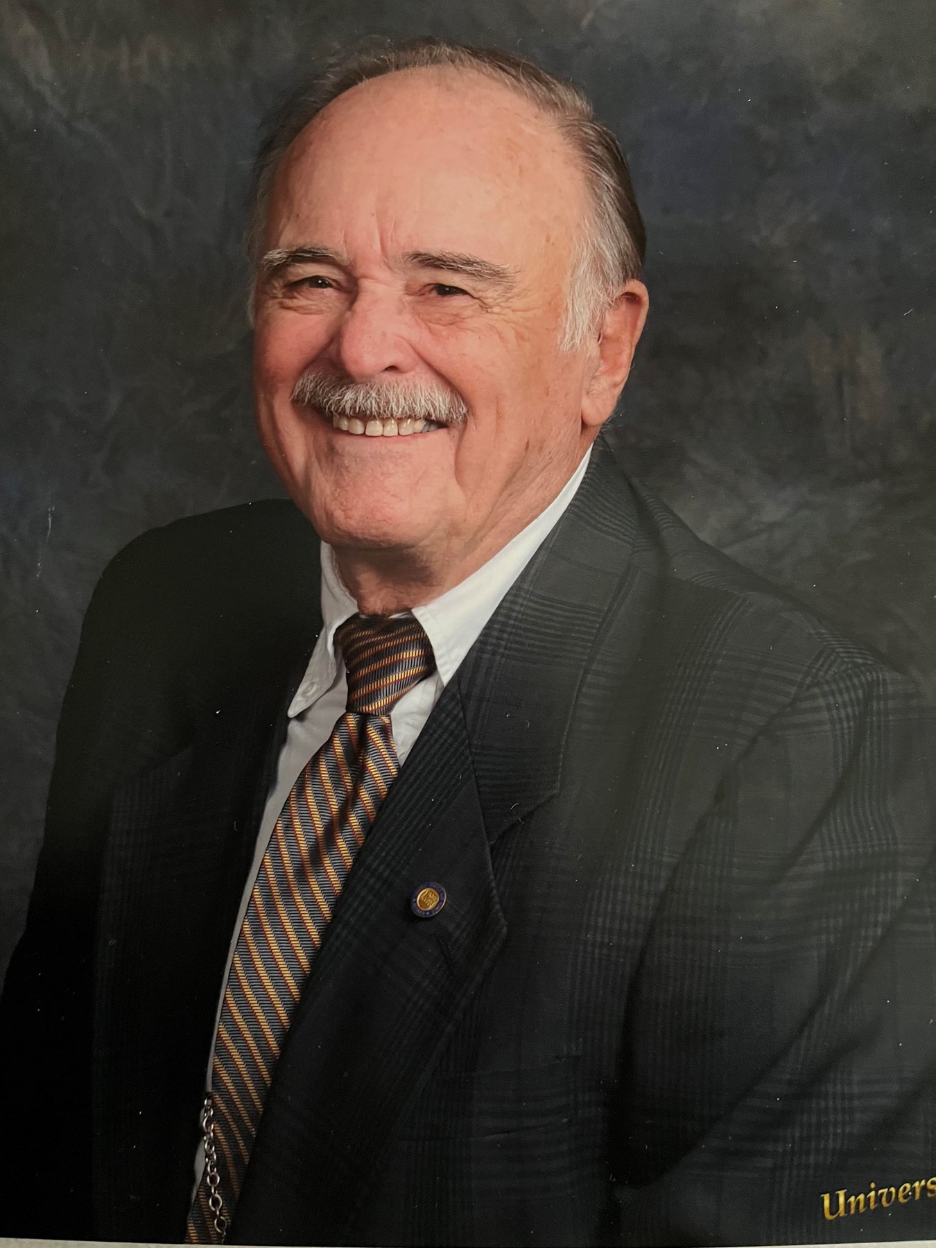 Obituario de Edwin "Bud" Peterson