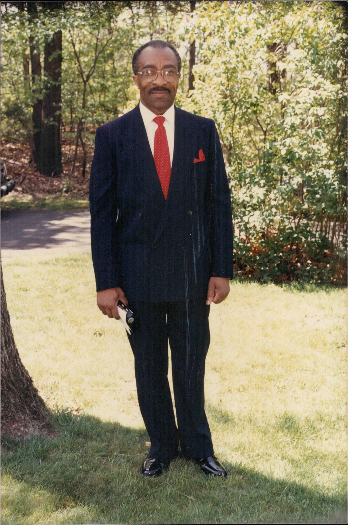 Obituary of Jean "Paul" Medor