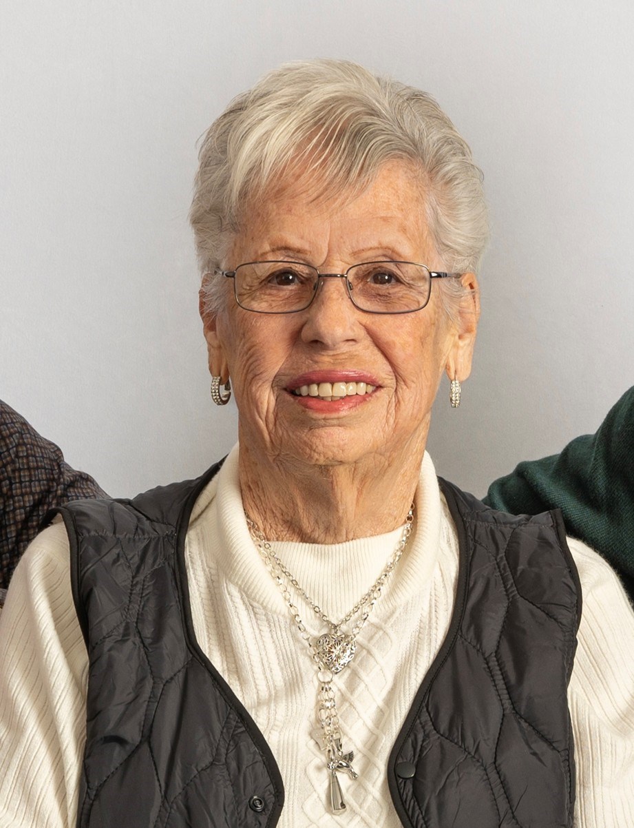 Obituary of Beverly Joan Beaton