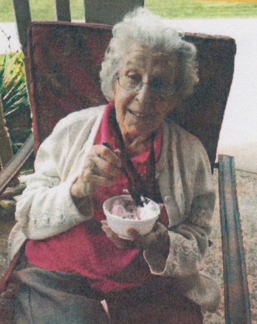 Obituario de Marie J. Meyer