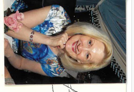 Obituary of Laurie Lynne Bay