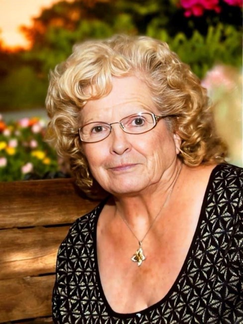 Obituary of Henrietta Hazel Roberts