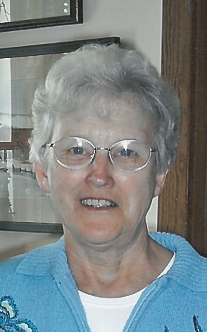 Obituary of Shirley Ruth Lindsay