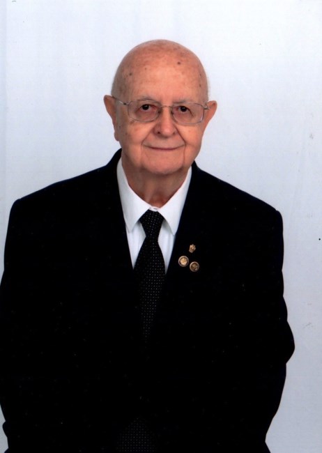 Obituary of William C.  Lau Jr.