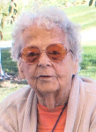 Obituary of Vivian Jesse Fellows Pierce