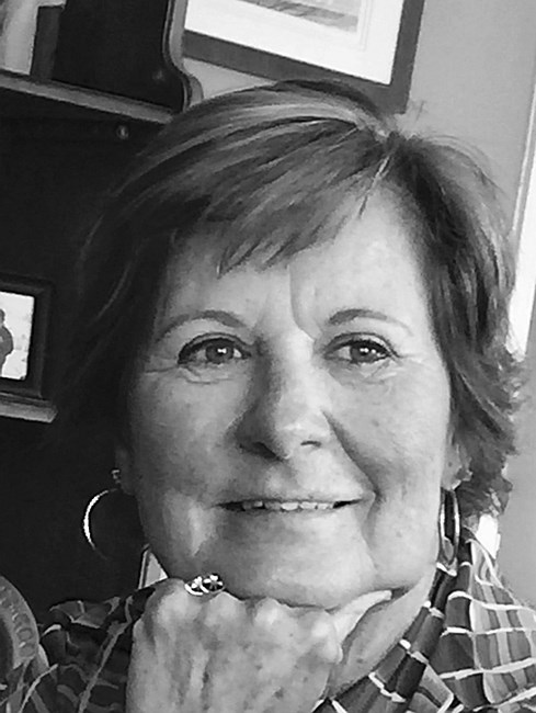 Obituario de Gail Moore