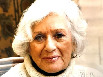 Obituary of Violet L Sutherland