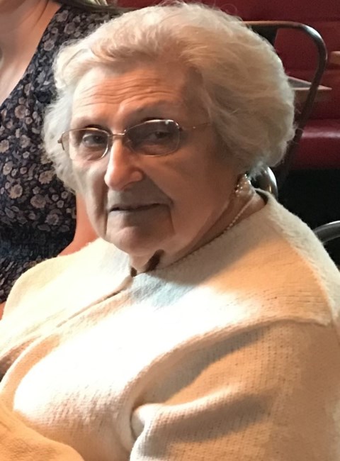 Obituary of Rosemarie Dolores Manjeot