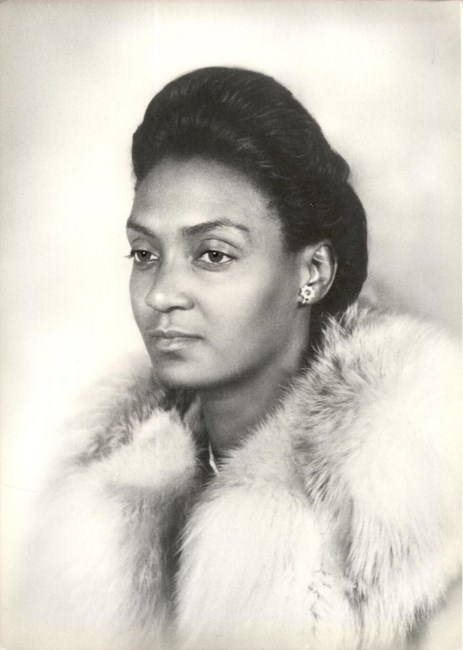 Obituary of Lucille R Pryor