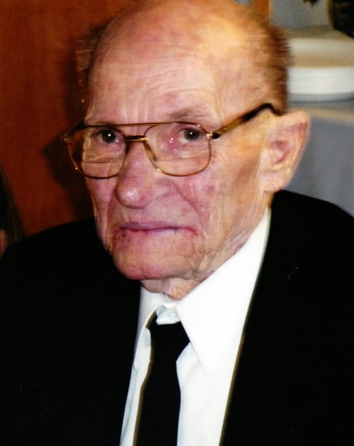 Obituary of Carl Douglas Peterson