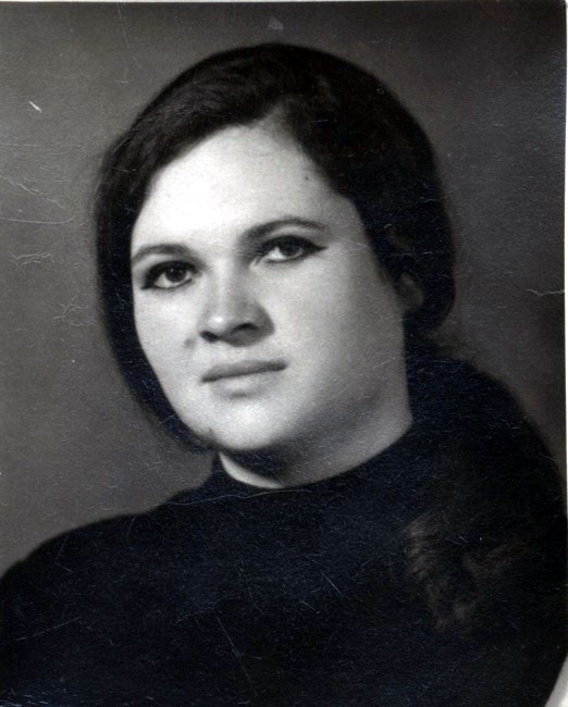 Obituary of Maria Esther Robles