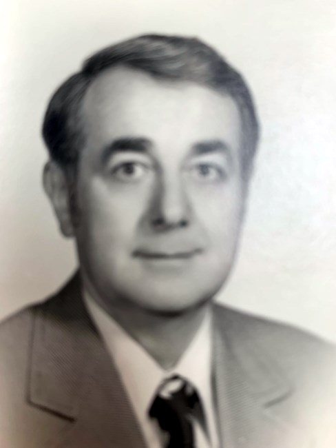 Obituary of Reinhold G. Gnoyke