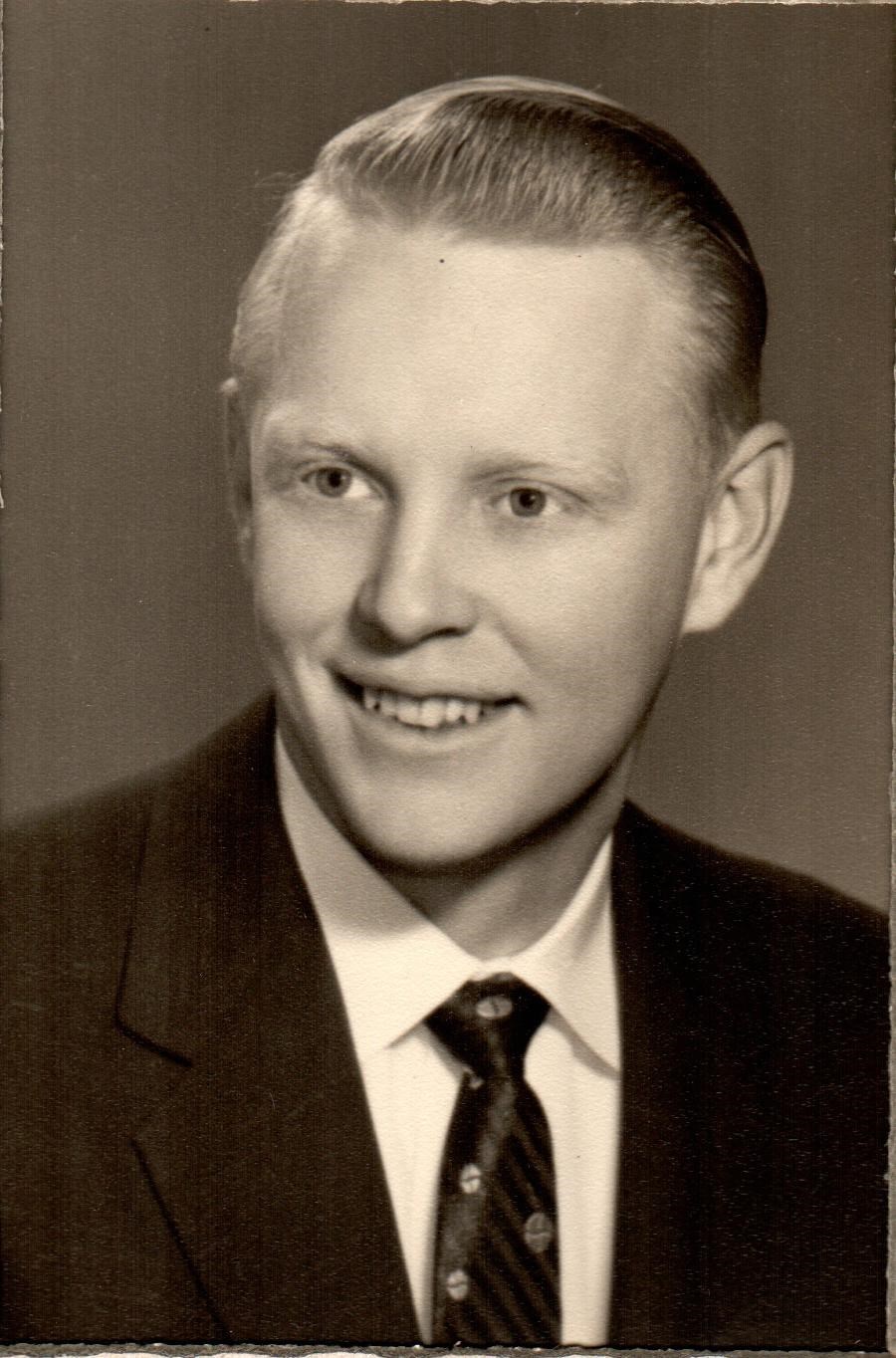 Obituary of Noel Lindley Watkins
