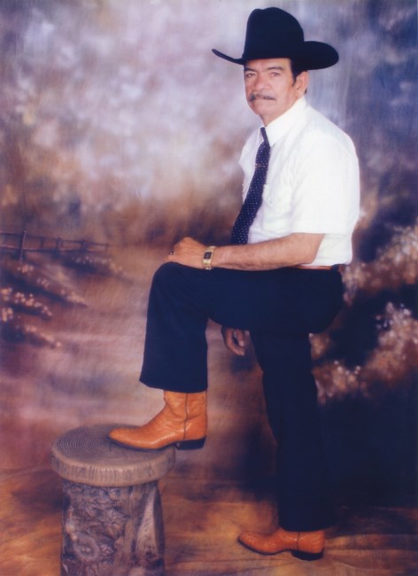 Obituary of Manuel Rocha-Ortiz