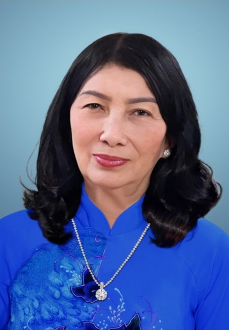 Obituary of Van Thi Hoang Nguyen