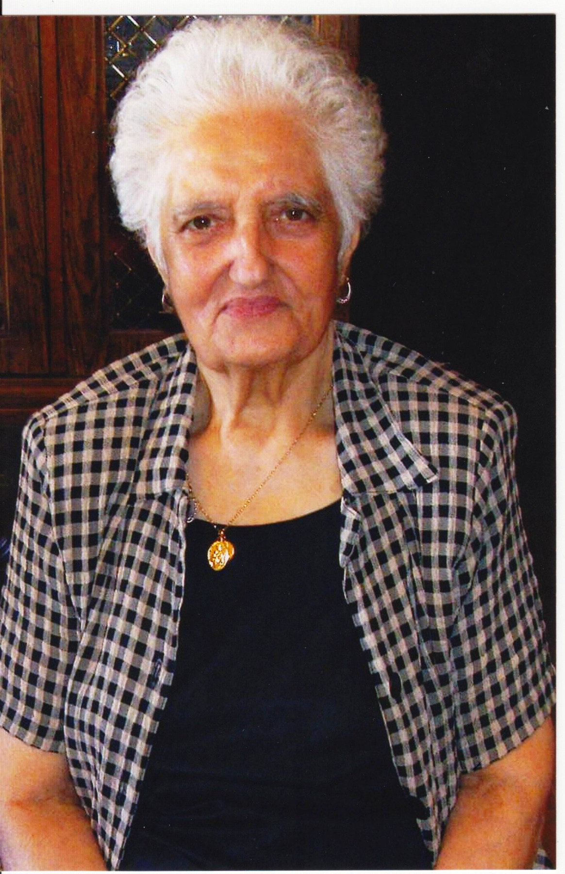 Obituary of Maria De Freitas Mendonca