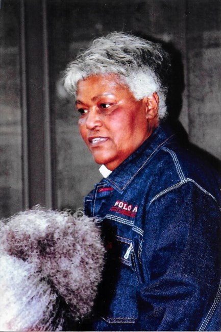 Obituary of Louise Graves